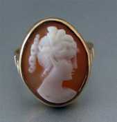 Ring Size 7.5 , 14K Yellow Gold( (unmarked) Circa 1890 Carnelian Shell Classic Profile