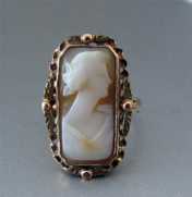 Ring Size 4 Twisted Rope 10K Gold( (marked) Art Deco Carved Carnelian Shell circa 1930