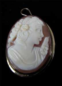 Modern Solid (583) 14K Yellow Gold, Carnelian Italian Carved Cameo,