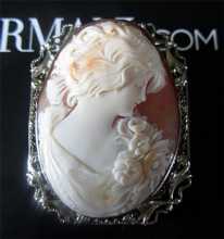 Museum Quality 14K White Gold Filigree Bezel. Brooch Cameo circa 1930.
