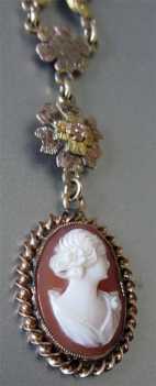 Little Master piece Edwardian Shell Pendent tricolor decorative 10K Gold marked 19” chain