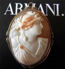 Museum Quality Antique Victorian 3 colors Shell Marked 10K Gold pendant /brooch