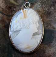 Ceres - Goddess of Fertility Art Deco 3 colors light shell cameo 18K Yellow Gold brooch /pendant Circa 1910