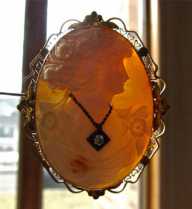 Large Art Deco Superior Quality carved Carnelian Shell with Diamond. 14K Marked Yellow Gold from 1910th Filigree Pin/Pendant