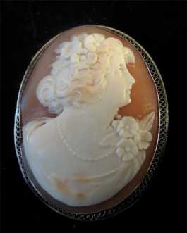 Sculpturally Hand Carved Brooch & Pendant Carnelian Shell Cameo Marked White 14K Gold circa 1930