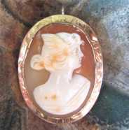 Beginning of XX century marked 10K Yellow Gold Brooch/Pendant Image Carnelian Shell