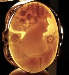Superiorly carved shell Art Nouveau style portrait of beauty Marked filigree 10K Yellow Gold Cameo Brooch/Pendant