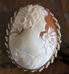 Extremely Beautiful marked 14K Yellow Gold w/Pearls Big Brooch & Pendant Circa 1935