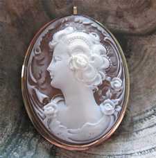 Vintage 14K Gold Cameo Pin Brooch Pendant Italian Exceptional Carving