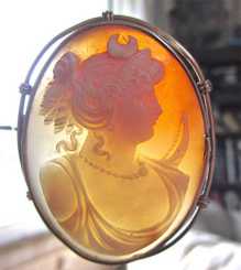 Masterly carved Big Victorian shell Goddess of Hunting Diana Unmarked (tested) 14K Yellow Gold double bezel Brooch
