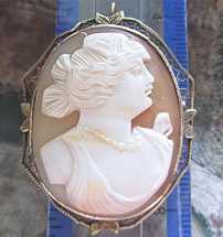 Goddess Psyche profile - hand carved shell. Circa 1910 Marked 10K Yellow Gold filigree Brooch/Pendant