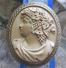 1860th Museum Quality Bacchante carved lava profile cameo Italian unmarked filigree low carats Yellow Gold brooch