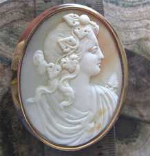 Victorian Museum Quality Antique carving Bacchante cameo Huge unmarked 14K Yellow Gold (tested) Brooch circa 1885