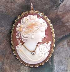 Modern Italian well carved Carnelian shell signed by the Artist Circa 1975 Solid 14K Yellow Gold Brooch/Pendant with Diamond
