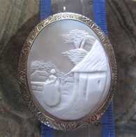 Quality Victorian Pastoral Scene shell unmarked but tested by the Jeweller Big solid 10K Yellow Gold etched Pendant/Brooch circa 1890
