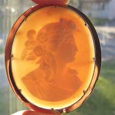 Great Quality Victorian shell carving image of Goddess Flora Big solid marked 10K Gold Big brooch circa 1890-1905.