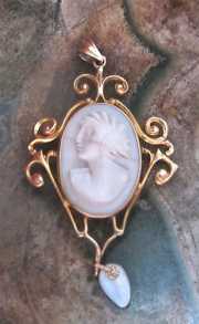 Authentic hand carved Coral Edwardian lavalliere Cameo circa 1910 Natural Pearl unmarked/tested 10K Yellow Gold filigree pendant