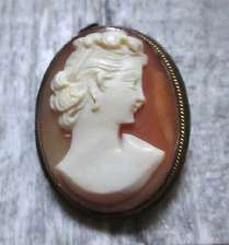 Vermeil/patina Silver Sterling with Gold rope Brooch/Pendant Stylish hand carved Art Deco shell circa 1930th - 1940th.
