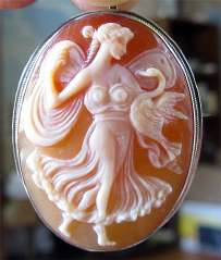 Leda & Swan mythological scene Carnelian Shell Art Deco 900 Silver Brooch/Pendant