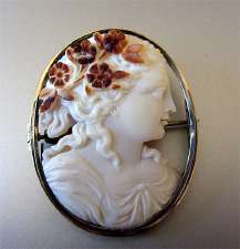 Museum Quality 3 colors Sardonyx Silhouette trimmed Shell Unmarked Sterling Silver/Platinum(?) Brooch circa 1860