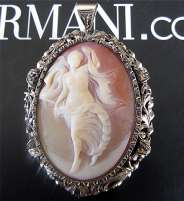 Goddess Hera Carnelian Shell circa 1880 Old Marked 910 Silver bezel covered by Gold Vermeil Brooch/Pendant