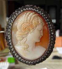 Museum Quality Art Deco Sardonyx Shell Carving circa 1915 3D Filigree Silver with Pearls Brooch/Pendant.