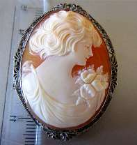 Amazing Art Deco (circa 1930) Carnelian Shell & Filigree Unmarked Silver Bezel. Signed