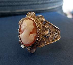 Beautiful Pendent Ring Artistically Carved