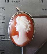Italian 1930th Carnelian Shell Silver/Gold Bezel