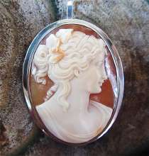 Superior Quality carving Carnelian 3 colors Shell girls portrait Italian unmarked Sterling pendant with Gold rope