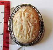3 Graces carved shell in unmarked Silver Cameo Brooch circa 1930th