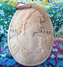 Quality carved Carnelian shell signed by the Artist (MG) Marked ITALY 925 Sterling Silver pendant