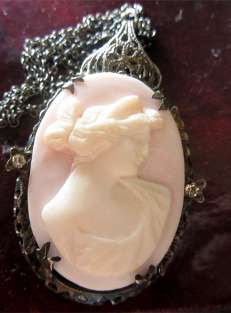 Estate Victorian Sterling cameo pendant necklace Classy Classic. Circa 1870