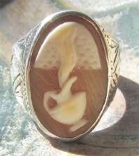 Ring size 7 hand carved Art Deco Zodiac Aquarius Carnelian shell Marked 935 Sterling Silver