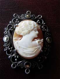 Beautiful Filigree Marquisettes Framed Silver Sterling Art Deco Pendent
