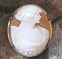 Signed famous Østby & Barton Jewelers cameo circa 1910th Marked vermeil Sterling Silver Brooch