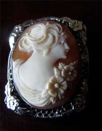 Circa 1920 Filigree Silver Art Deco Bezel Nice Carnelian Acid signed cameo