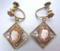 Necklace, bracelet, earrings - Enamel Florentine Filigree Jewelry Set Carnelian Shell in the 800 (Vermeil) Silver & Gold 1915 - 1930