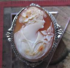 Great quality 3 colors vintage shell - portrait of young woman Big filigree Silver Pendant/Brooch from 1920th - 1930th.