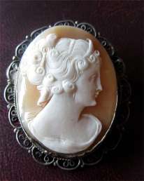 Filigree Framed Beautifully carved sardonyx cameo Silver Sterling Art Deco Brooch, signed.