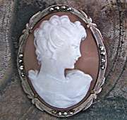Beauty from the 1950th- Carnelian shell carved by Italian Artist Marcasite 930 Silver Sterling Brooch/Pendant.