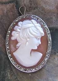 Hand carved Italian shell Cameo circa 1930-1950 800 Marcasite Silver Brooch/Pendant