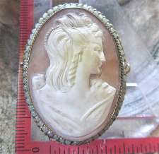 Huge Vermeil Silver Brooch/Pendant with dead natural pearls. Spectacularly carved shell from the 1920-1940 Italy
