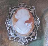Late Edwardian hand carved shell from 1915-1930 Hallmarked STERLING filigree Brooch