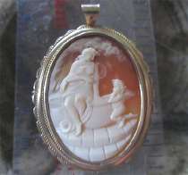 Venus Goddess & Cupped - beautifully carved Carnelian shell Vermeil 925 Silver/Gold bezel Pendant/Brooch circa 1930