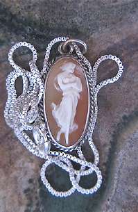 Vintage/Antique from 1910th well hand carved Edwardian Muse shell Silver pendant & sterling 925 16” long modern Italian chain
