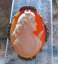 Quality carving shell Goddess of Purity Diana, circa 1915-1935 Hallmarked 925 Silver Sterling marcasite Brooch/Pendant