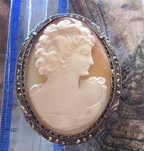 Huge Great Quality hand carved shell Beauty from 1930-1950 Marked 925 Silver/Gold with marcasite Brooch/Pendant