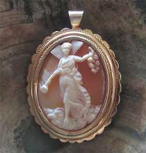 Psyche Symbol of Soul - Museum Quality hand carved/signed shell In the Sterling Silver/Gold Pendant/Brooch circa 1920th