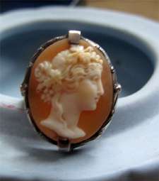 Beautiful Antique Sterling Shell Cameo Ring. Second half XIX century